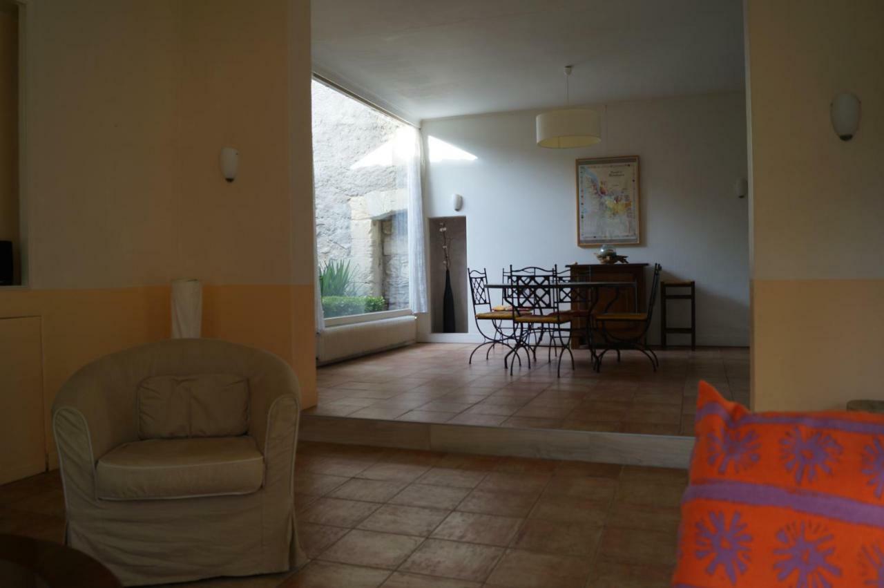 La Galoche Villa Floirac  Luaran gambar
